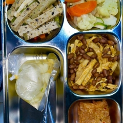 Suất ăn loại 1