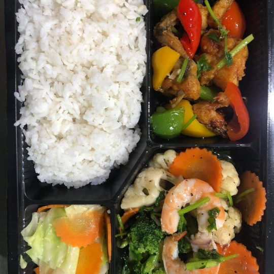 Suất ăn mẫu 15