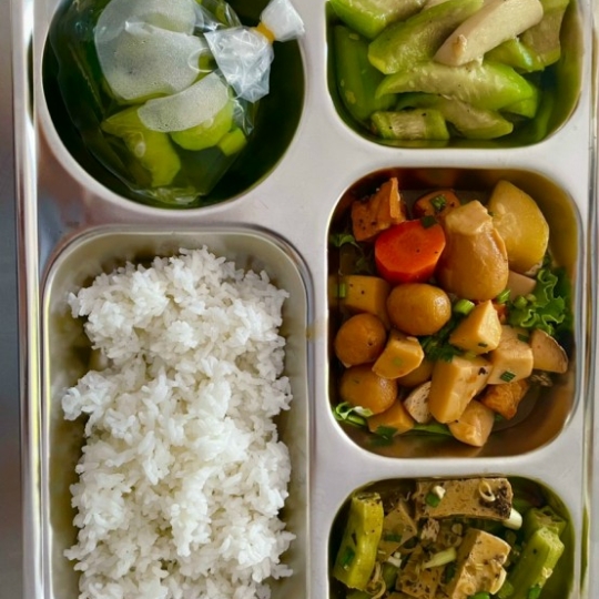 Suất ăn mẫu 7